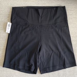 Aritzia TNA Black Bikeshort NWT